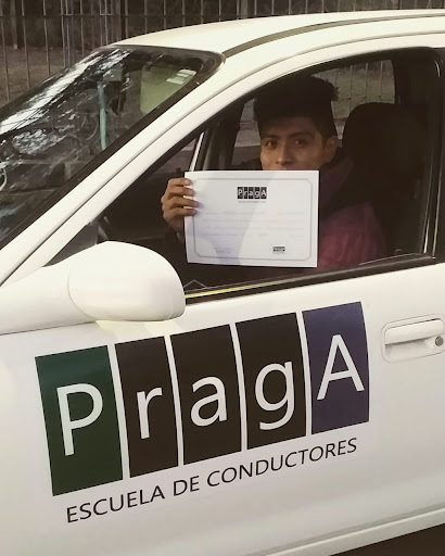 Praga Escuela de Conductores