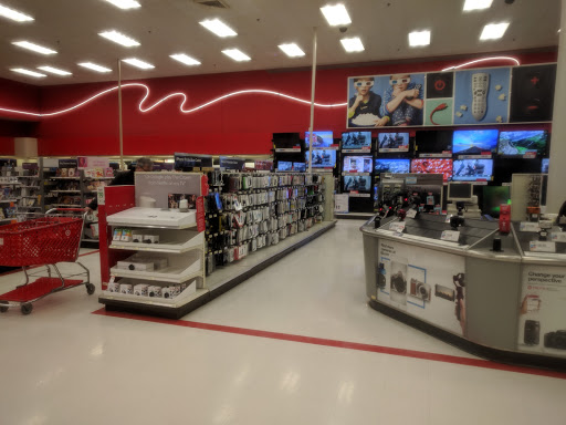 Department Store «Target», reviews and photos, 300 S Randall Rd, Elgin, IL 60123, USA