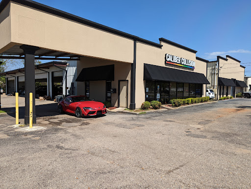 Auto Body Shop «Professional Collision Springhill», reviews and photos, 3222 SpringHill Ave, Mobile, AL 36607, USA