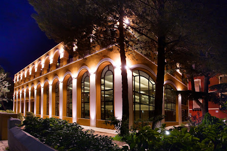 Hotel Balneario Paracuellos de Jiloca Av. Valencia, 17, 50342 Paracuellos de Jiloca, Zaragoza, España