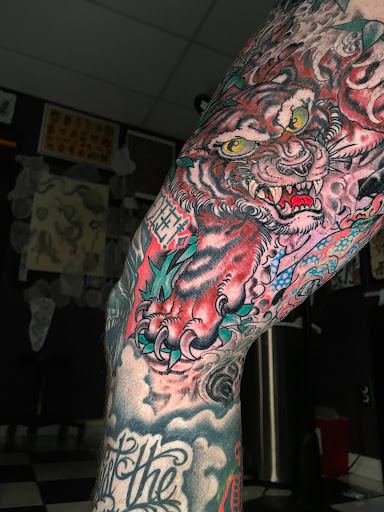 Explore tattoos on side of hand ideas, creative tattoo ideas in Georgetown, available at Iron Rite Tattoo South