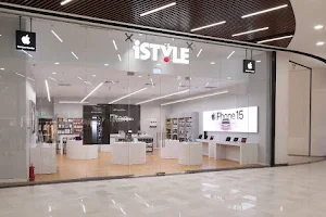 iSTYLE Apple Premium Reseller - Promenada Craiova image