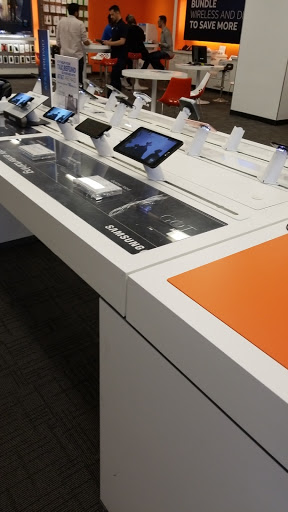 Cell Phone Store «AT&T», reviews and photos, 7525 166th Ave NE D120, Redmond, WA 98052, USA