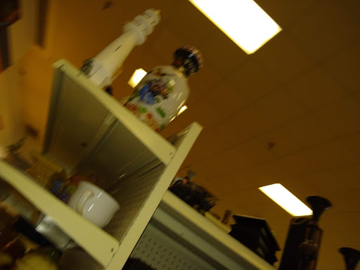 Thrift Store «Goodwill of North Georgia: Kennesaw Store and Donation Center», reviews and photos, 2500 Cobb Pkwy N, Kennesaw, GA 30152, USA