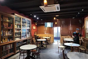 72 Kapitan Cafe image