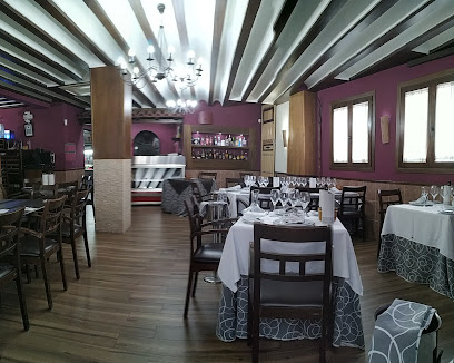 Restaurante Las Tejas - C. Aspa, 5, 13170 Miguelturra, Ciudad Real, Spain
