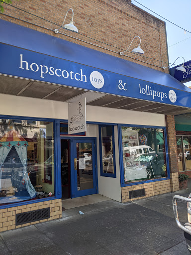 Toy Store «Hopscotch Toys», reviews and photos, 103 SE Baker St, McMinnville, OR 97128, USA