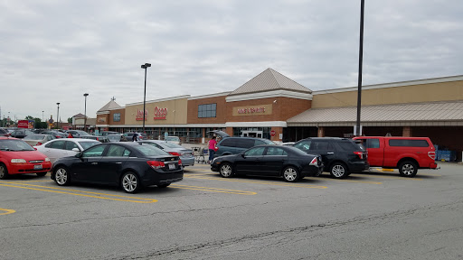 Grocery Store «Jewel-Osco», reviews and photos, 8801 S Ridgeland Ave, Oak Lawn, IL 60453, USA