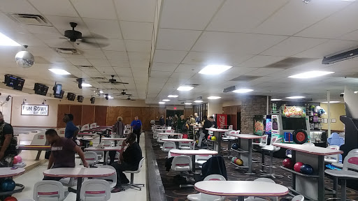 Bowling Alley «Fayetteville Fun Bowl», reviews and photos, 124 N 85th Pkwy, Fayetteville, GA 30214, USA