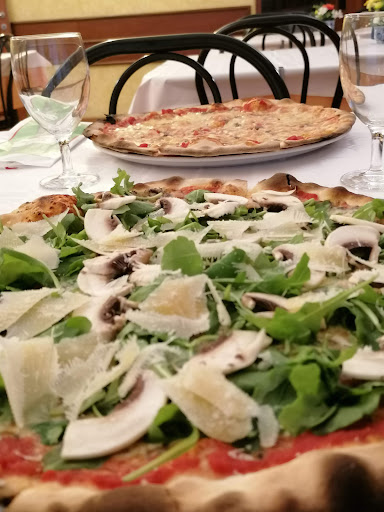 Bar Sassotetto pizzeria in Sarnano, Provincia di Macerata