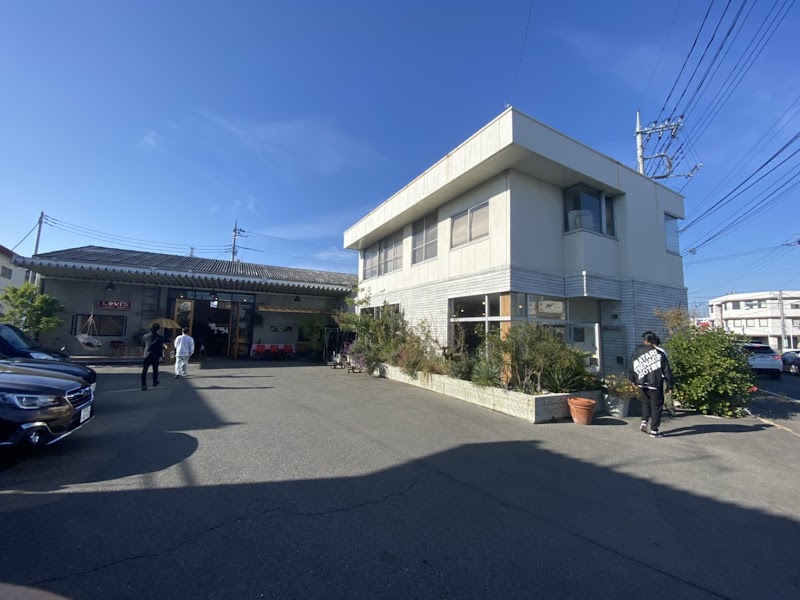 Jantiques内田商店 群馬県高崎市貝沢町 衣料品店 グルコミ