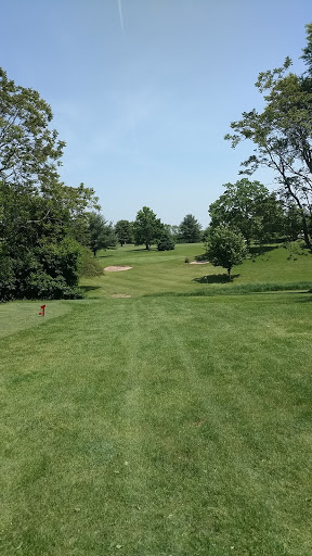 Golf Course «Rolling Turf Golf Course», reviews and photos, 28 Smith Rd, Schwenksville, PA 19473, USA