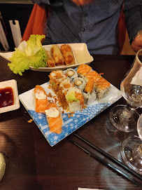 Sushi du Restaurant de cuisine fusion asiatique SUSHI FLEUR à Paris - n°16