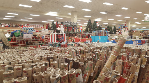 Home Goods Store «Christmas Tree Shops», reviews and photos, 41 Gusabel Ave, Nashua, NH 03063, USA