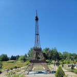 Photo n° 33 de l'avis de Joyce.u fait le 24/06/2023 à 14:54 pour France Miniature à Élancourt