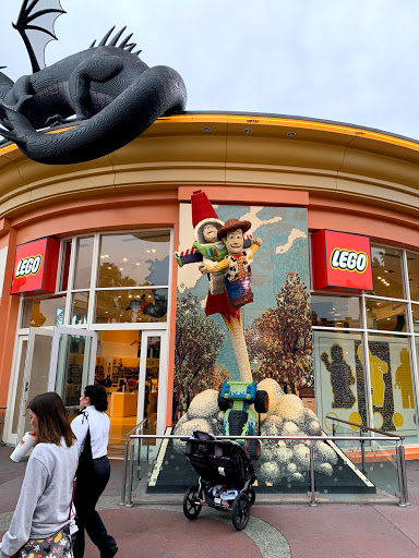 Toy Store «The LEGO Store», reviews and photos, 1585 Disneyland Dr, Anaheim, CA 92802, USA