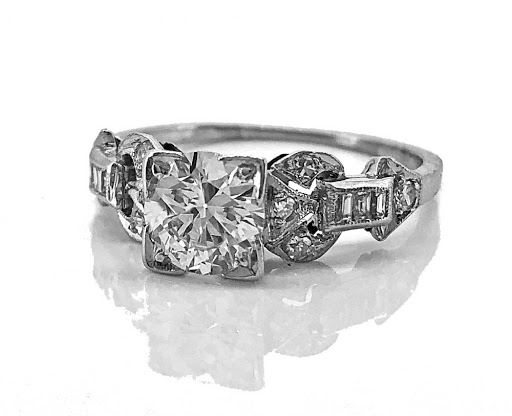 Jewelry Store «Gesner Estate Jewelry», reviews and photos, 1600 W Bay Dr, Largo, FL 33770, USA