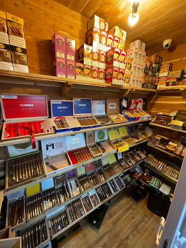 Tobacco Shop «Wilkinson Tobacco & Vapor», reviews and photos, 3120 Wilkinson Blvd D4, Charlotte, NC 28208, USA