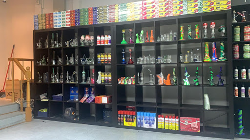 Tobacco Shop «Happy Smoker», reviews and photos, 70 East Bridge St, Morrisville, PA 19067, USA