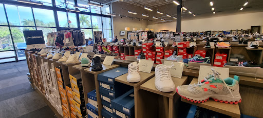 Shoe Store «DSW Designer Shoe Warehouse», reviews and photos, 4401 Lyons Rd, Coconut Creek, FL 33073, USA