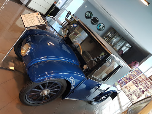 Museum «Tampa Bay Automobile Museum», reviews and photos, 3301 Gateway Centre Blvd, Pinellas Park, FL 33782, USA