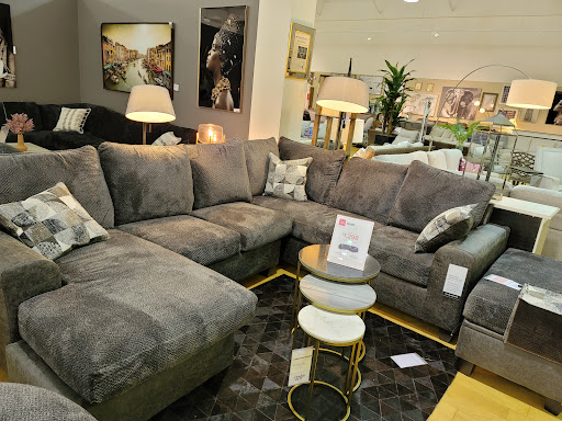 Furniture Store «American Signature Furniture», reviews and photos, 3755 Carmia Dr SW #1000, Atlanta, GA 30331, USA