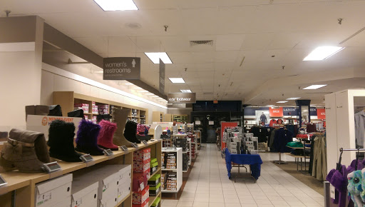 Department Store «Sears», reviews and photos, 4 Burr Ln, Lake Grove, NY 11755, USA