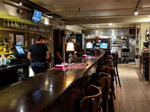 Restaurant «Characters Pub», reviews and photos, 38 N Christian St, Lancaster, PA 17602, USA