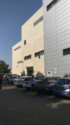 Comentarii opinii despre דנאל מוטורס - סוכנות מורשית טויוטה כפר סבא