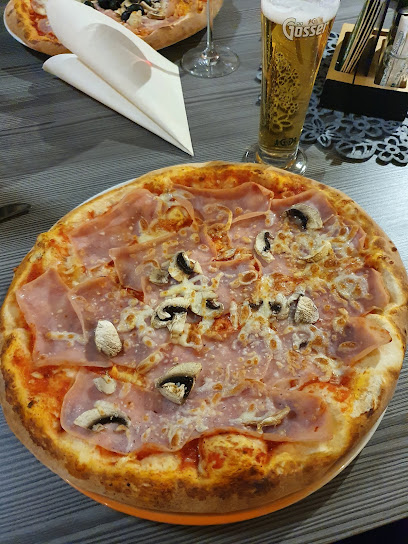 Pizzeria LA PIAZZA