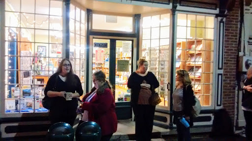 Book Store «Four Seasons Books», reviews and photos, 116 W German St, Shepherdstown, WV 25443, USA