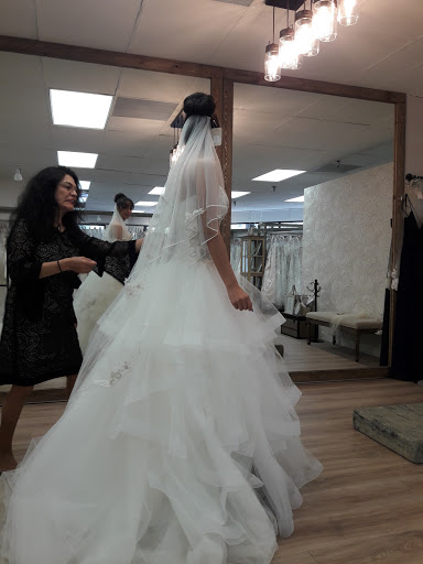 Bridal Shop «Bridal and Tuxedo Galleria», reviews and photos, 4242 Camino Del Rio N #14, San Diego, CA 92108, USA