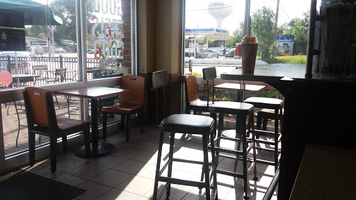 Coffee Shop «Starbucks», reviews and photos, 6768 95th St, Oak Lawn, IL 60453, USA