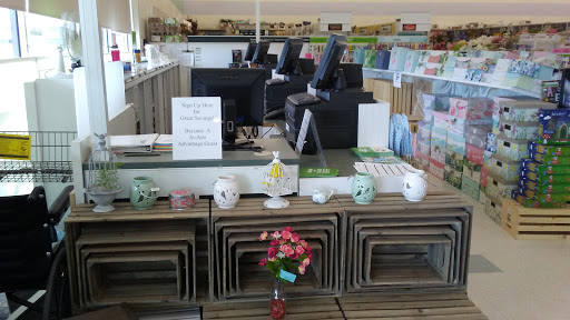 Fabric Store «Jo-Ann Fabrics and Crafts», reviews and photos, 4644 W Market St, Greensboro, NC 27407, USA