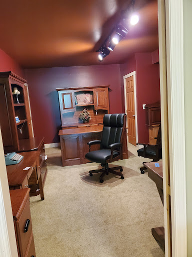 Furniture Store «Clear Creek Amish Furniture», reviews and photos, 1558 OH-73, Waynesville, OH 45068, USA