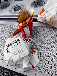 Photo n°85 de McDonald's à Grenade ()