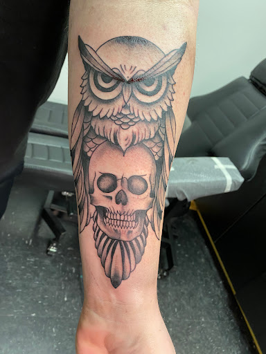 Explore floral arm sleeve tattoo ideas, creative tattoo ideas in Clarksville, available at 2 Dot Crew Tattoo