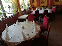 Atmosphère du Restaurant Les Délices du Maroc à Jouars-Pontchartrain - n°11