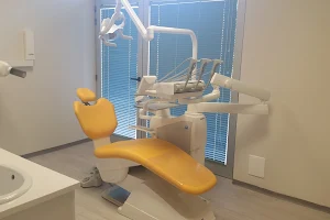 SmileDental - Centro Odontoiatrico per Adulti e Bambini image