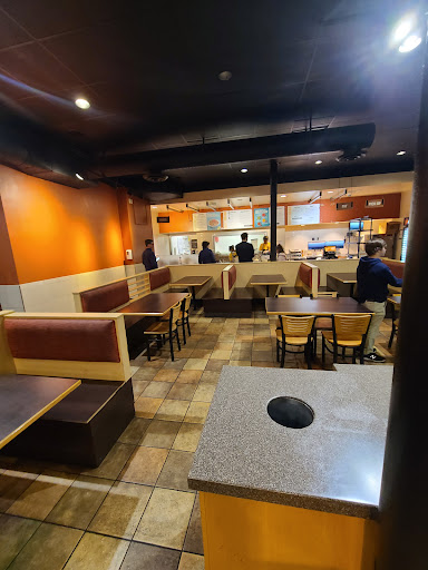 Mexican Restaurant «QDOBA Mexican Eats», reviews and photos, 1500 Bardstown Rd #115, Louisville, KY 40205, USA