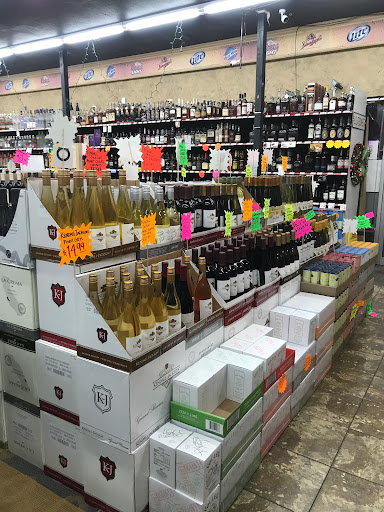 Liquor Store «Best Cellars Wine & Spirits», reviews and photos, 3303 Barbour Ln, Louisville, KY 40241, USA