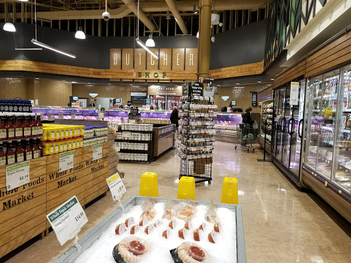 Shopping Mall «Village Of Rochester Hills», reviews and photos, 104 Adams Rd, Rochester, MI 48309, USA