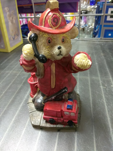 Thrift Store «Goodwill Industries Crystal Lake», reviews and photos, 1016 Central Park Dr, Crystal Lake, IL 60014, USA