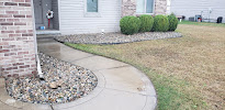 Rojas Landscaping And Pressure Washing LLC - Photo 4 - Car repair in , Elkhart