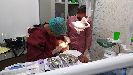 Dokter Gigi Simpang Pemda Dental Care