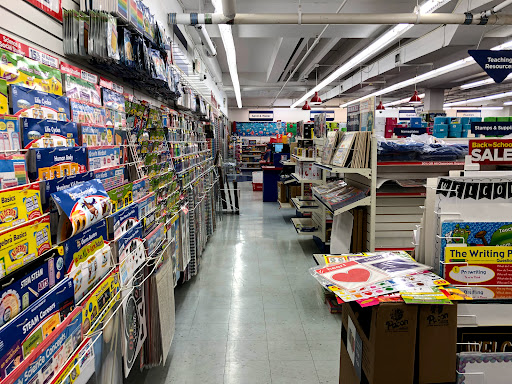 Educational Supply Store «Lakeshore Learning Store», reviews and photos, 969 Central Park Ave, Scarsdale, NY 10583, USA