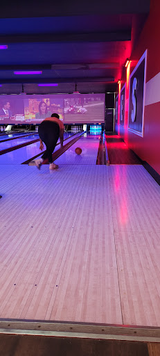 Bowling Alley «Bowlero Eden Prairie», reviews and photos, 12200 Singletree Ln, Eden Prairie, MN 55344, USA