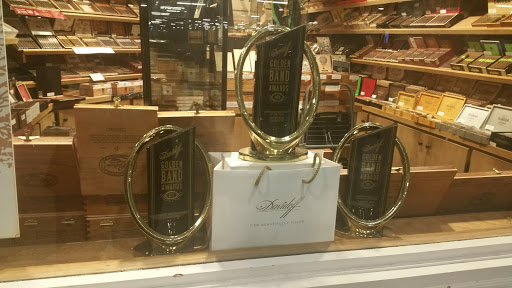 Tobacco Shop «Tinder Box», reviews and photos, 4400 Sharon Rd # 226, Charlotte, NC 28211, USA