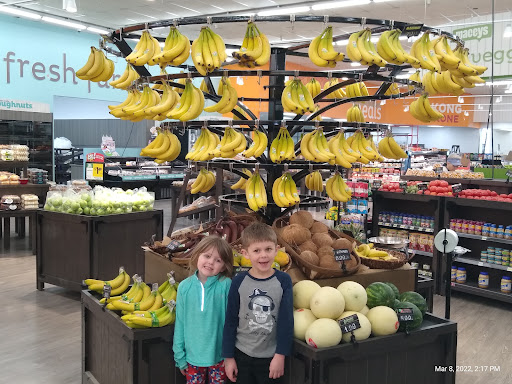 Grocery Store «Fresh Market», reviews and photos, 135 E Main St, American Fork, UT 84003, USA