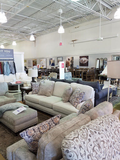 Furniture Store «Value City Furniture», reviews and photos, 2437 E Main St, Plainfield, IN 46168, USA